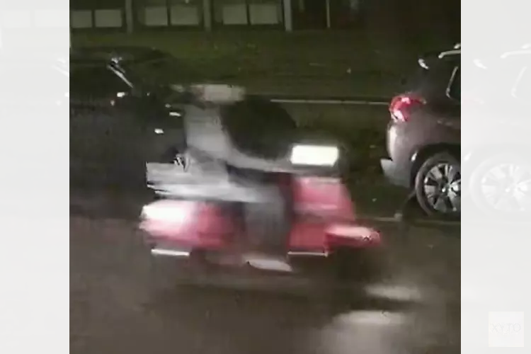 Gezocht: Wie is deze scooterrijder?