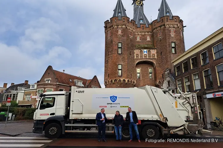 Zwolse afvalinzamelaars geven startsein OpenWaste in Zwolle