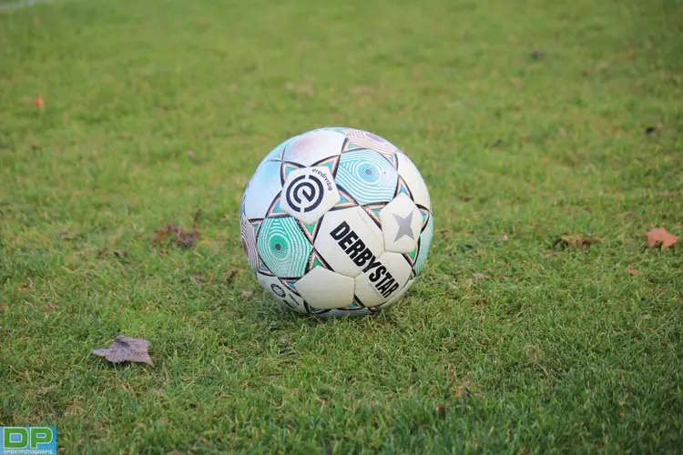 PEC Zwolle in eigen huis nipt onderuit tegen NEC